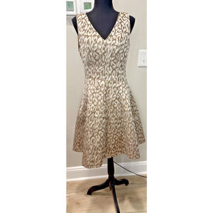 Vince Camuto Pleated Gold Metallic Jaquard Fit & Flare Dress Holidays Glam Sz 6